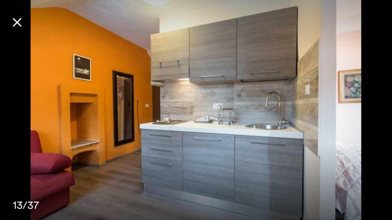 Apartamento Mansarda In Borgo Dora Turín Exterior foto