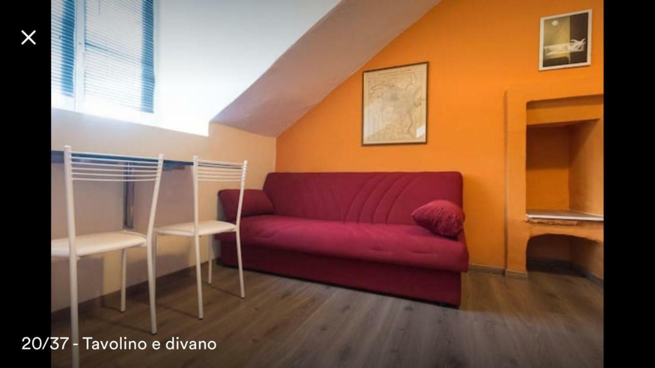 Apartamento Mansarda In Borgo Dora Turín Exterior foto