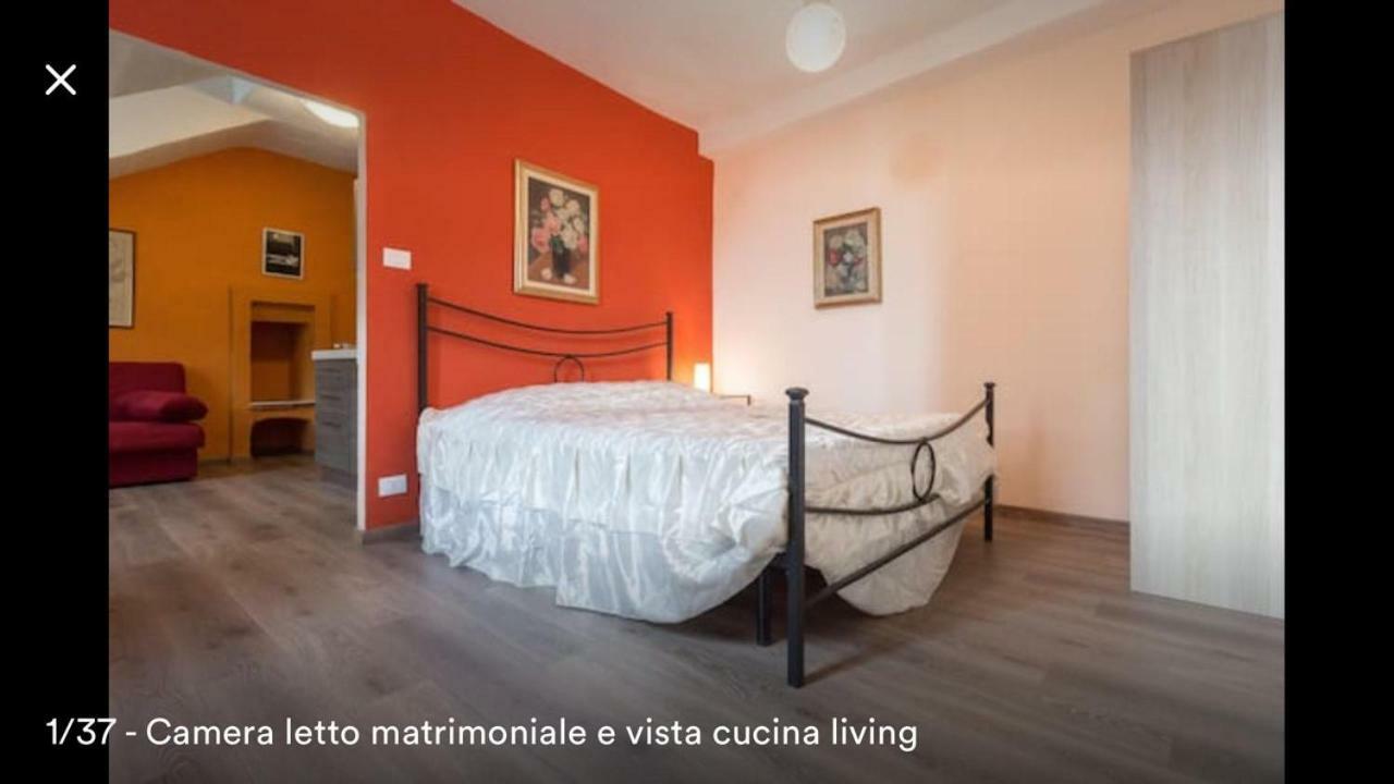 Apartamento Mansarda In Borgo Dora Turín Exterior foto