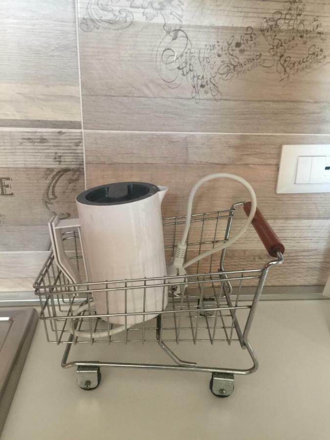 Apartamento Mansarda In Borgo Dora Turín Exterior foto
